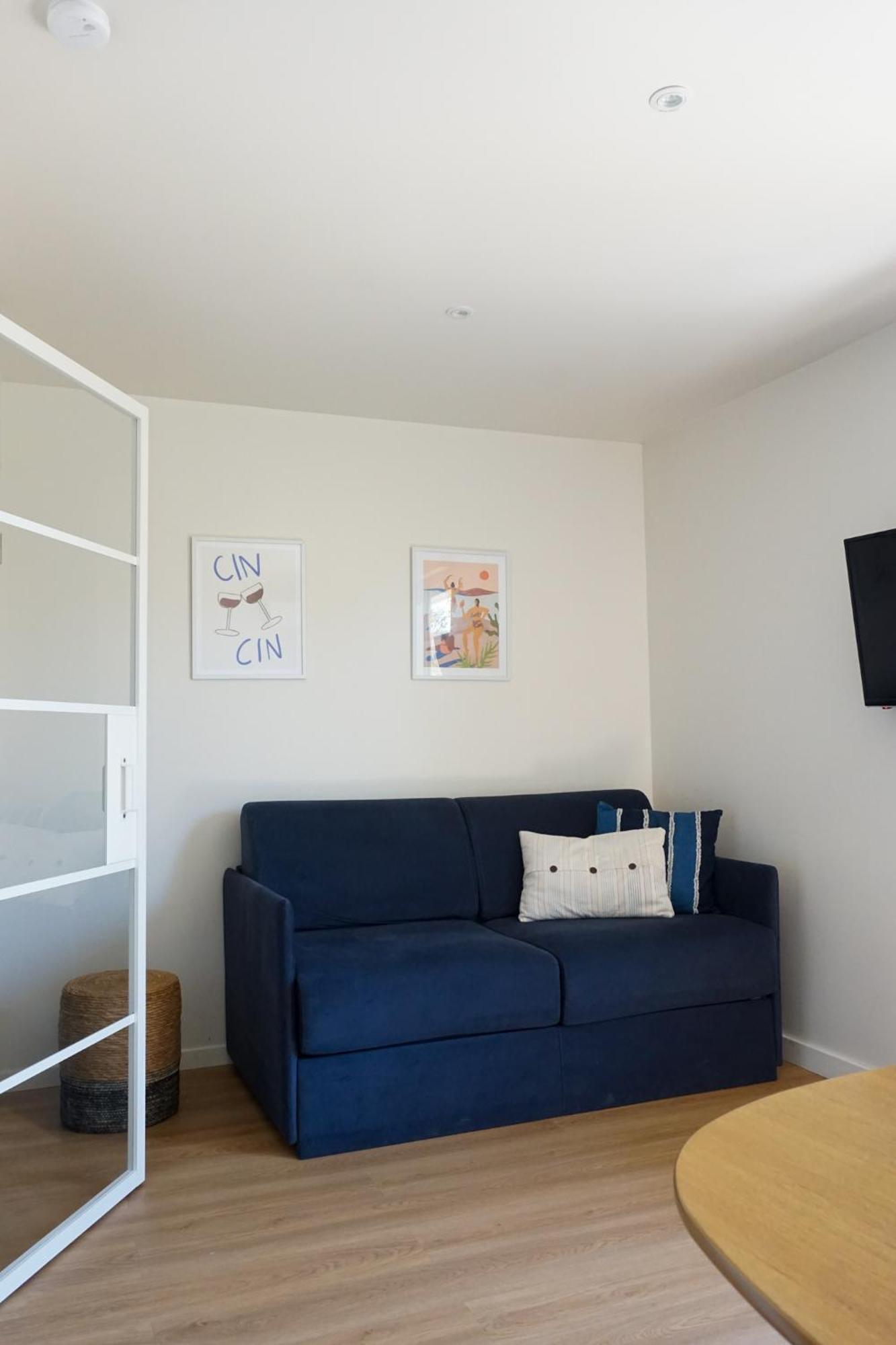 Apartamento Le Soleil Bleu Hyerois Hyères Exterior foto