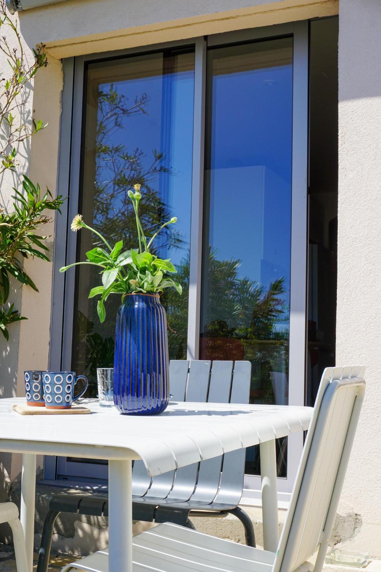 Apartamento Le Soleil Bleu Hyerois Hyères Exterior foto